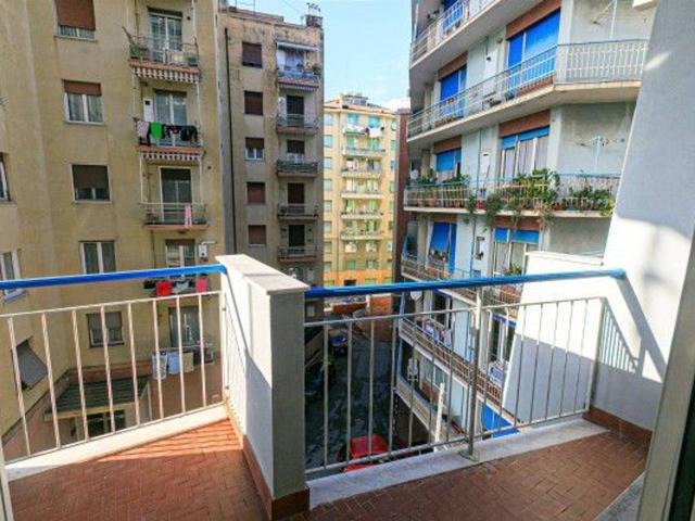 Appartamento in vendita a Genova