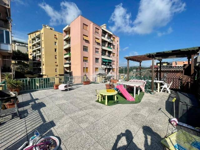 Appartamento in vendita a Genova