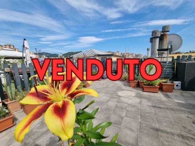 Appartamento in vendita a Genova