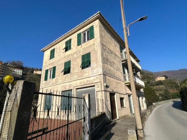Appartamento in vendita a Genova