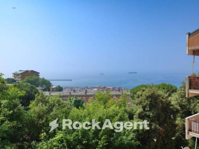 Appartamento in vendita a Genova
