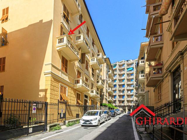 Appartamento in vendita a Genova