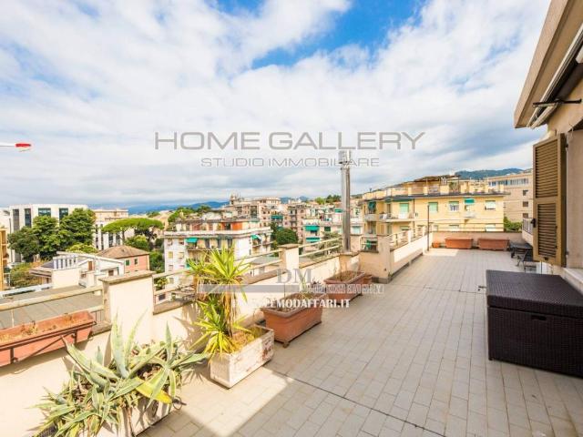 Appartamento in vendita a Genova