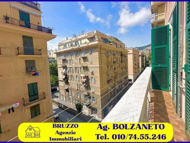 Appartamento in vendita a Genova