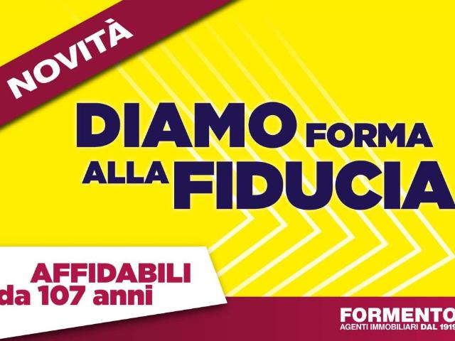 Appartamento in vendita a Genova via ceccardi