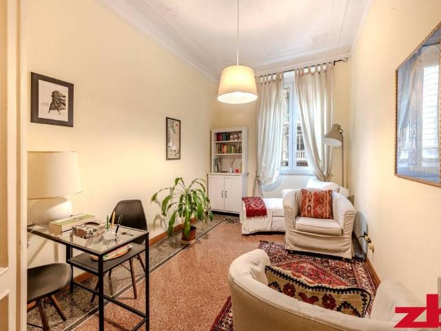 Appartamento in vendita a Genova via Anton Giulio Barrili, San Fruttuoso