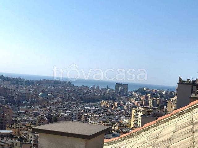 Appartamento in vendita a Genova via Aurelio Robino, 89, Marassi