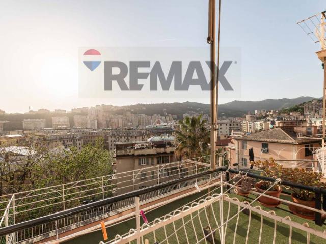 Appartamento in vendita a Genova via Giovanni Amarena, 4, Marassi
