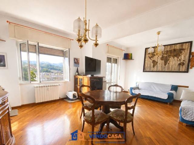 Appartamento in vendita a Genova via del Brasile, 6, Bolzaneto
