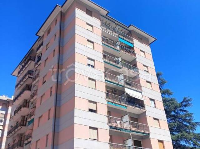 Appartamento in vendita a Genova via Emilia, Molassana