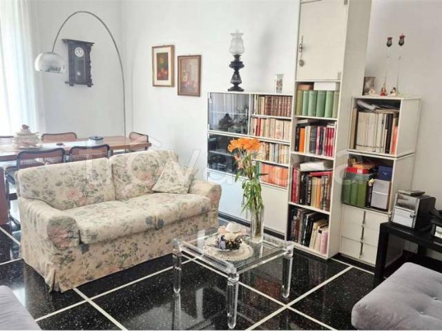 Appartamento in vendita a Genova via passaggi, San Martino