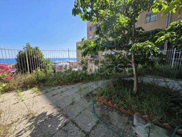 Appartamento in vendita a Genova via Pietra Ligure, 15, Voltri