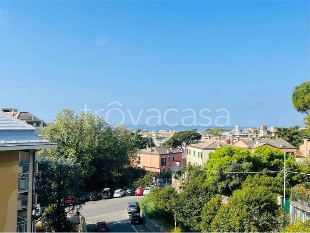 Appartamento in vendita a Genova via Puggia, Albaro