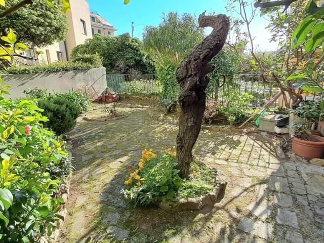 Appartamento in vendita a Genova viale Carlo Garbieri, Albaro