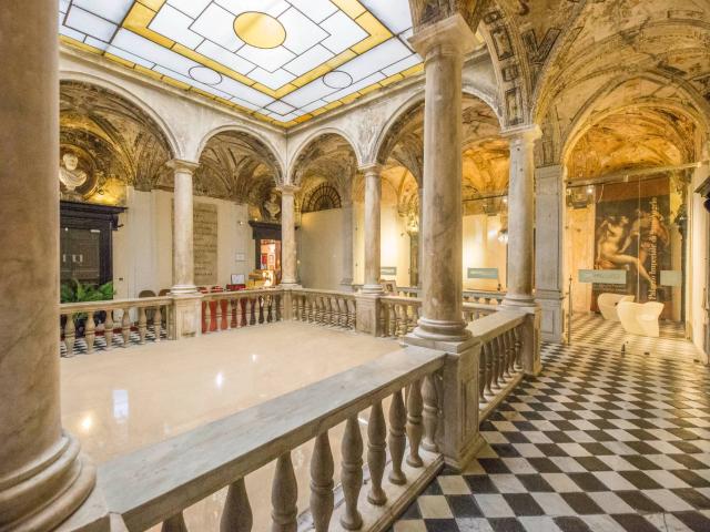 Appartamento in vendita a Genova, Centro