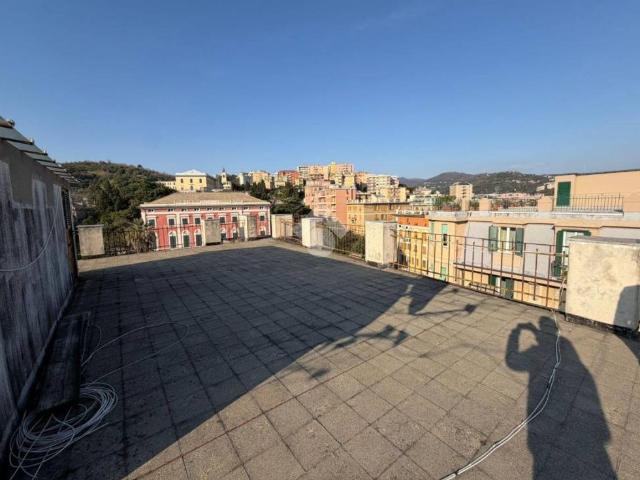 Appartamento in vendita a Genova, Cornigliano