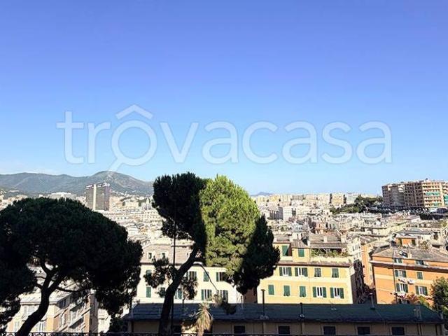 Appartamento in vendita a Genova corso Andrea Podestà, 10, Carignano