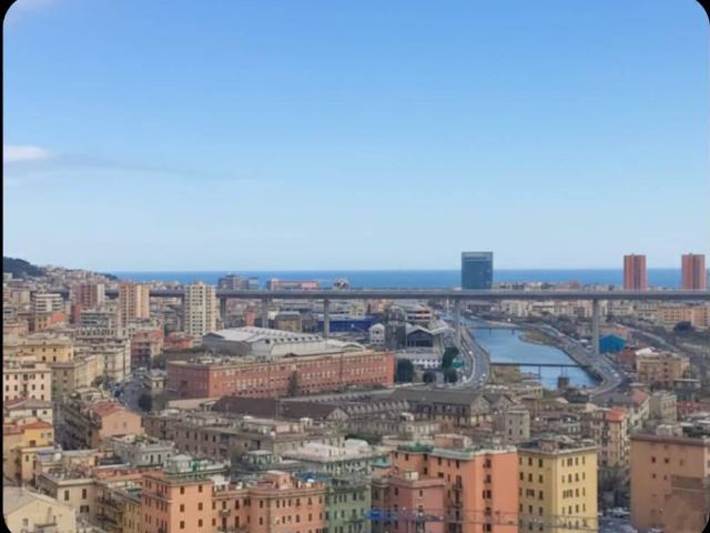 Appartamento in vendita a Genova GE