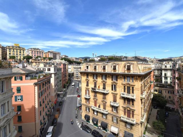 Appartamento in vendita a Genova GE