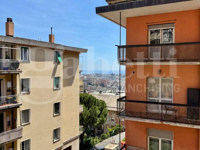 Appartamento in vendita a Genova GE