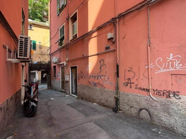 Appartamento in vendita a Genova GE