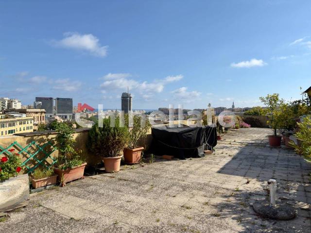 Appartamento in vendita a Genova GE