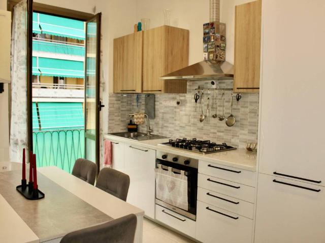 Appartamento in vendita a Genova GE