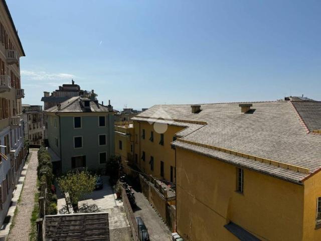 Appartamento in vendita a Genova GE