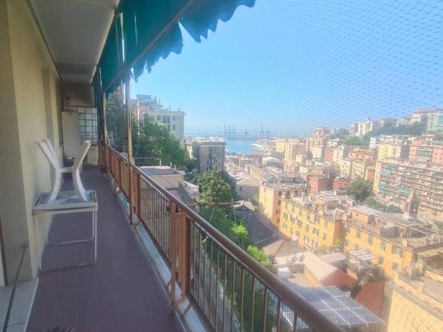 Appartamento in vendita a Genova GE