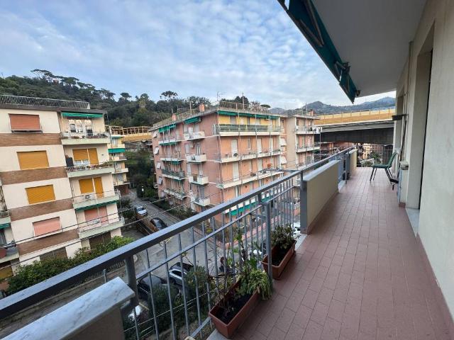 Appartamento in vendita a Genova GE