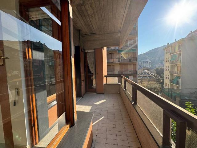 Appartamento in vendita a Genova GE