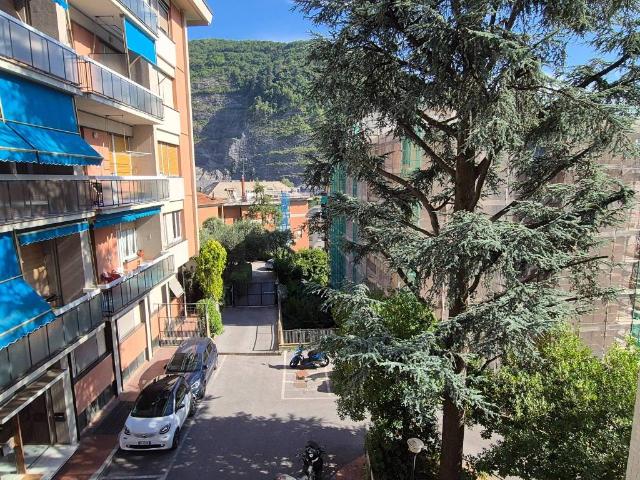 Appartamento in vendita a Genova GE