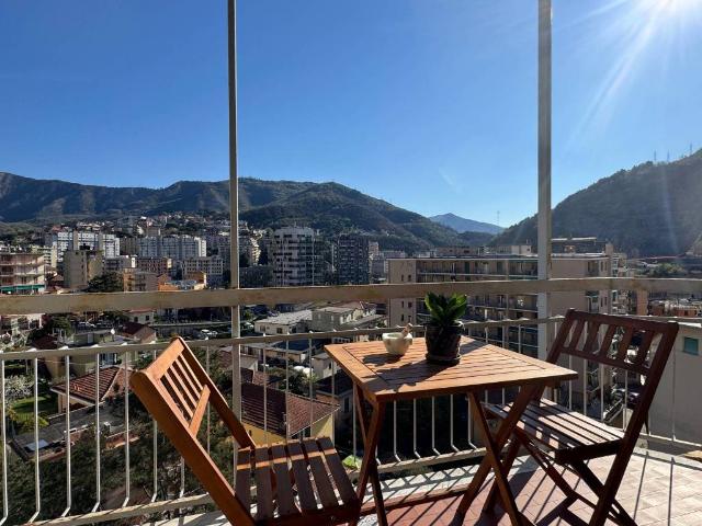 Appartamento in vendita a Genova GE