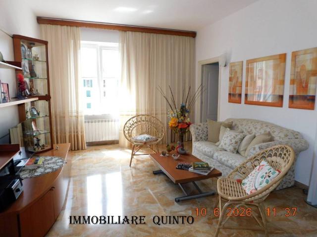 Appartamento in vendita a Genova GE
