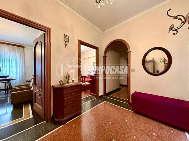 Appartamento in vendita a Genova GE