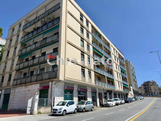 Appartamento in vendita a Genova GE