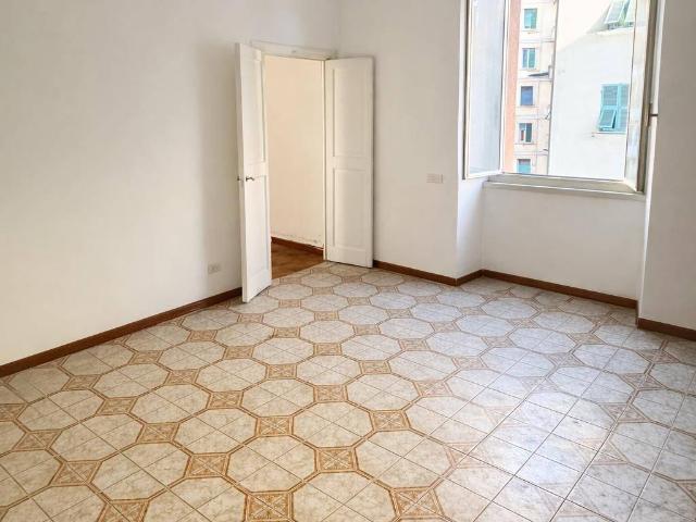 Appartamento in vendita a Genova GE