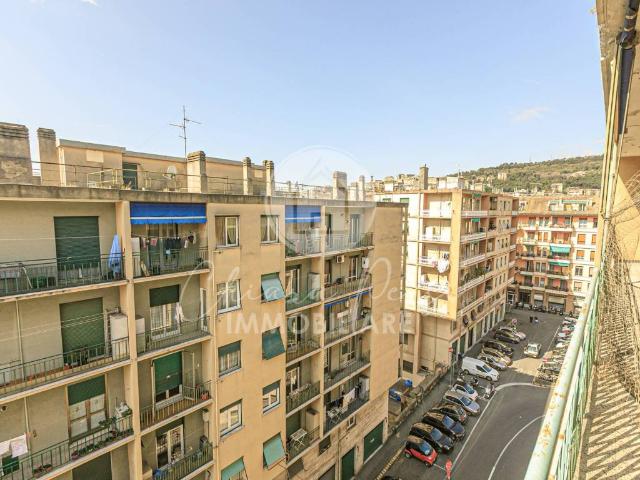 Appartamento in vendita a Genova GE