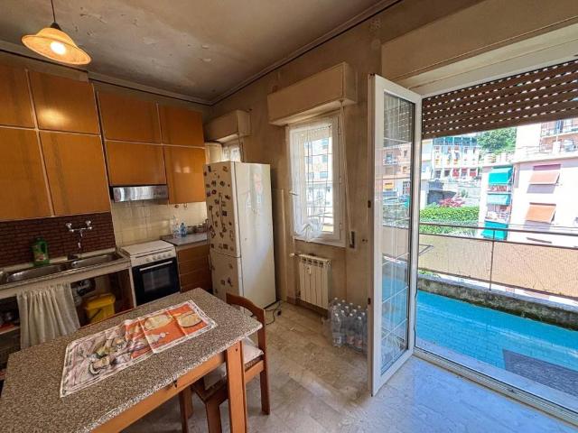 Appartamento in vendita a Genova GE
