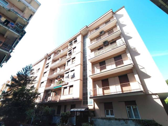 Appartamento in vendita a Genova GE