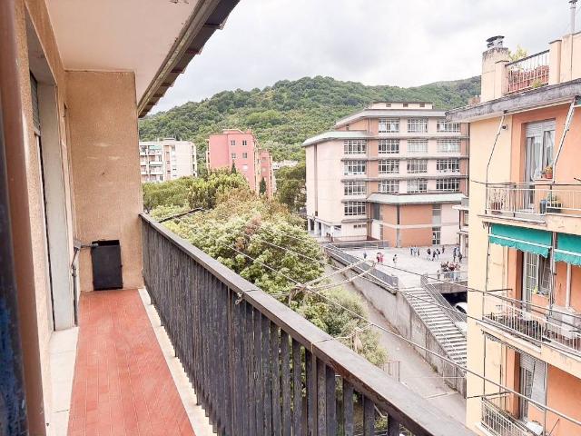 Appartamento in vendita a Genova GE