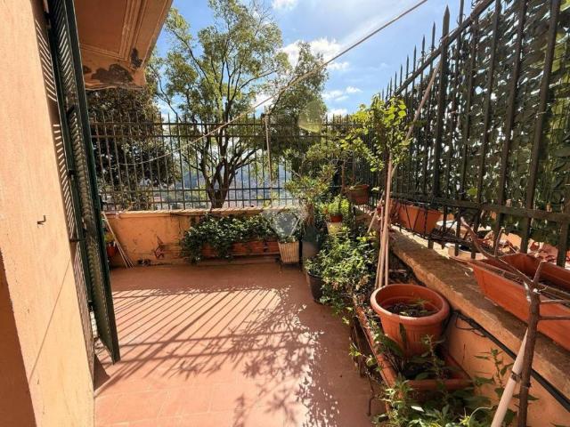 Appartamento in vendita a Genova GE