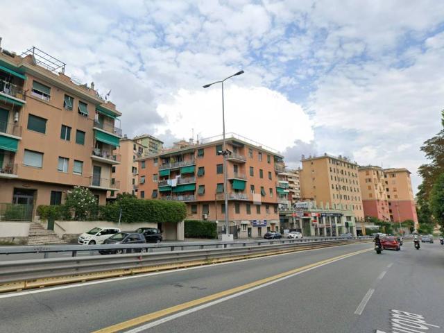 Appartamento in vendita a Genova GE