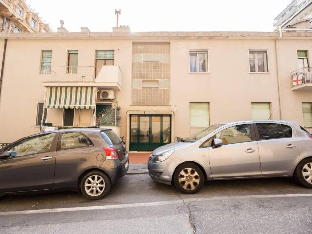 Appartamento in vendita a Genova GE