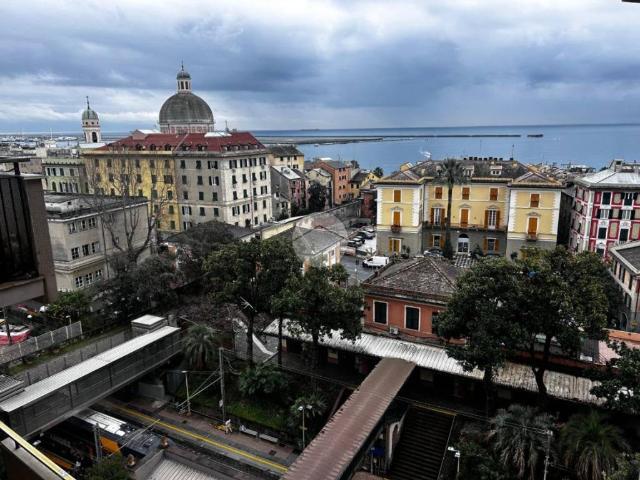 Appartamento in vendita a Genova GE