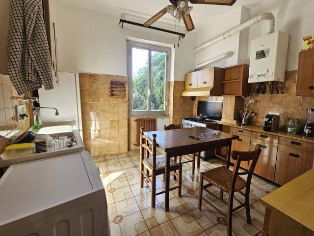 Appartamento in vendita a Genova GE