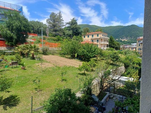 Appartamento in vendita a Genova GE