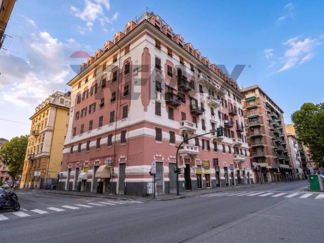 Appartamento in vendita a Genova GE