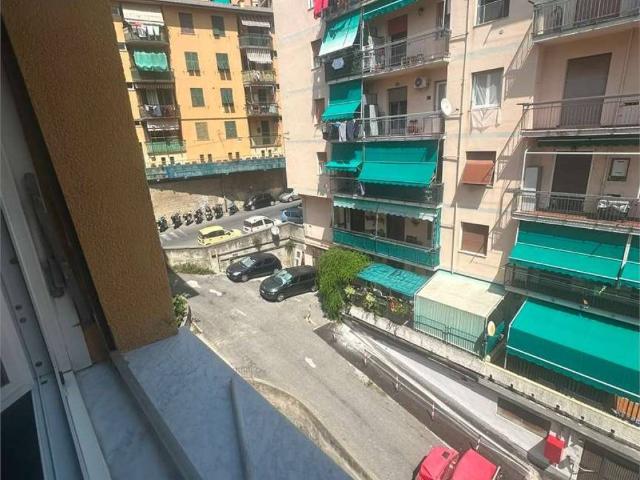 Appartamento in vendita a Genova GE