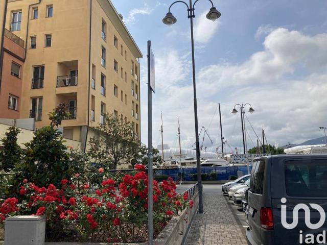 Appartamento in vendita a Genova GE